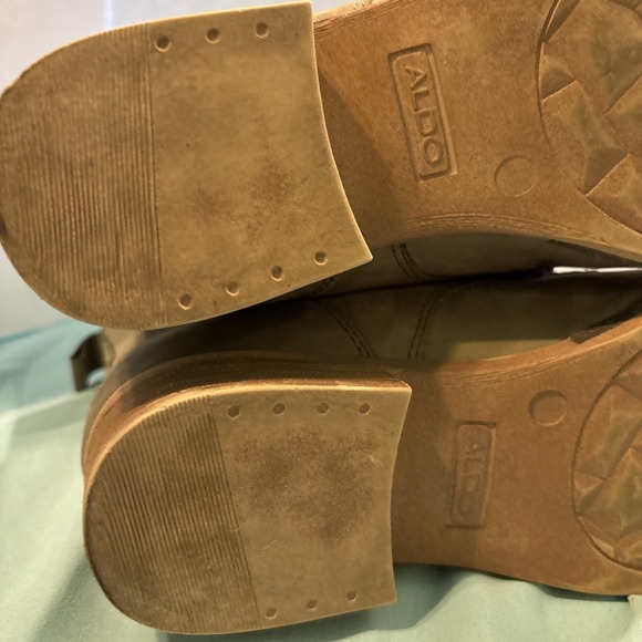 ALDO Sandstone Tan Suede Almond Toe Ankle Heel Booties Womens 8.5 NWOB Lace/Zip - Picture 11 of 12